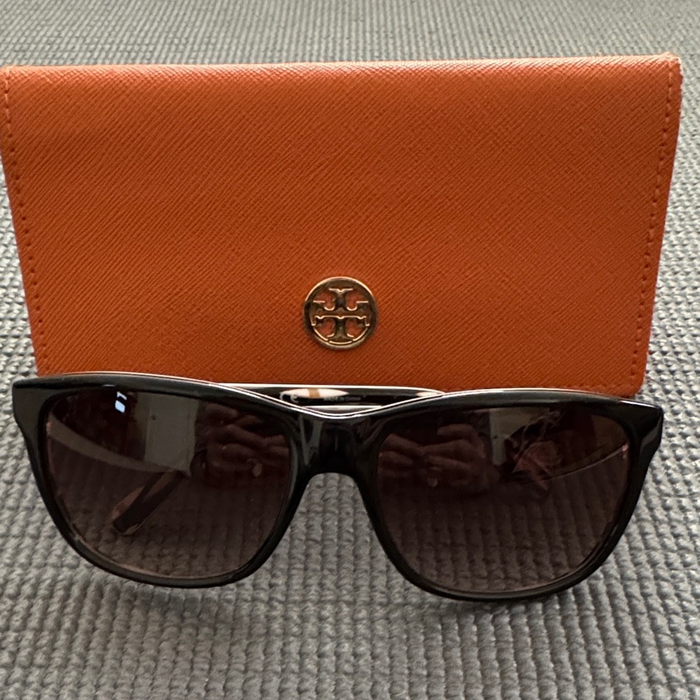 Tory Burch Black Sunglasses with Orange Logo Case